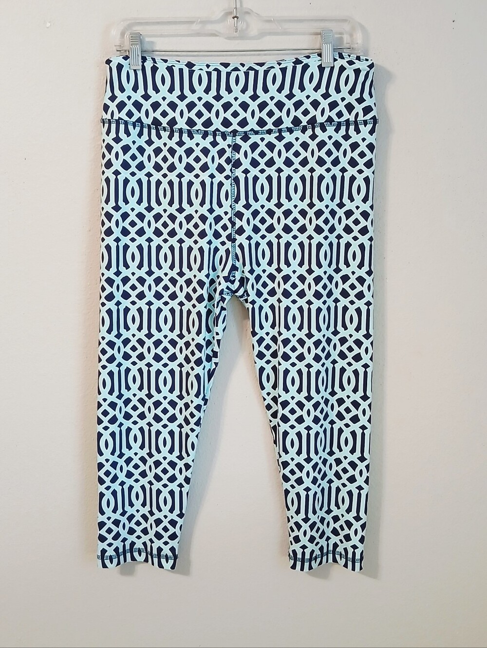 Lulu B Geometric Print Capri Leggings Size Large Resortwear